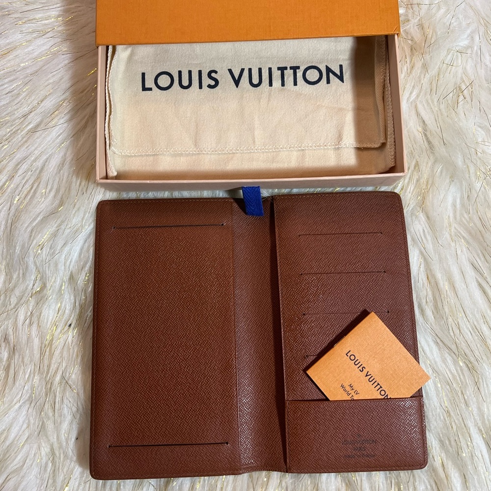 Louis Vuitton Agenda DE Posh notebook chequebook cover with duster Monogram